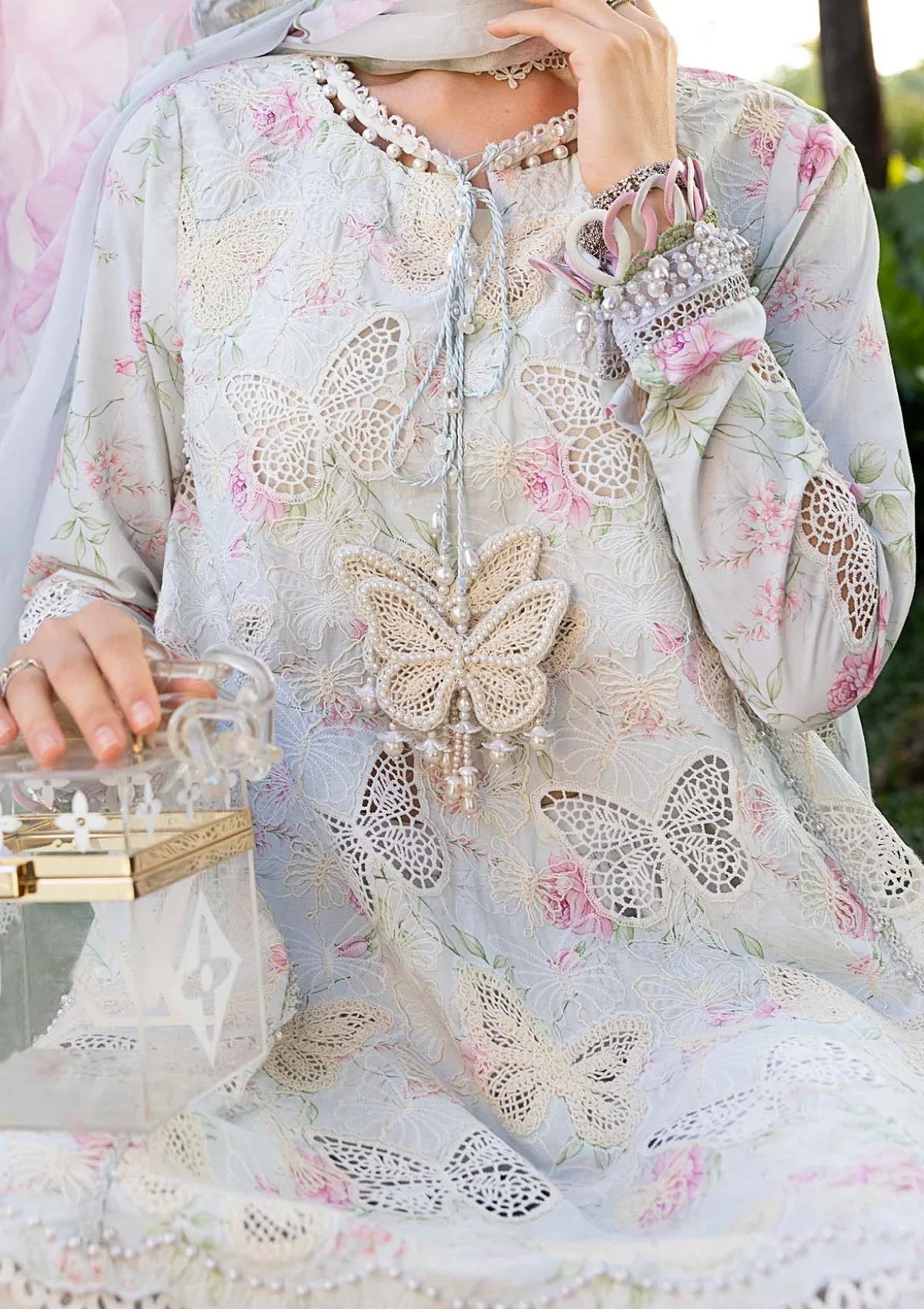 Maria B - Premium 3 Piece boring Embroidered SHIRT WITH Chiffon DUPATTA AND TROUSER - FT 056
