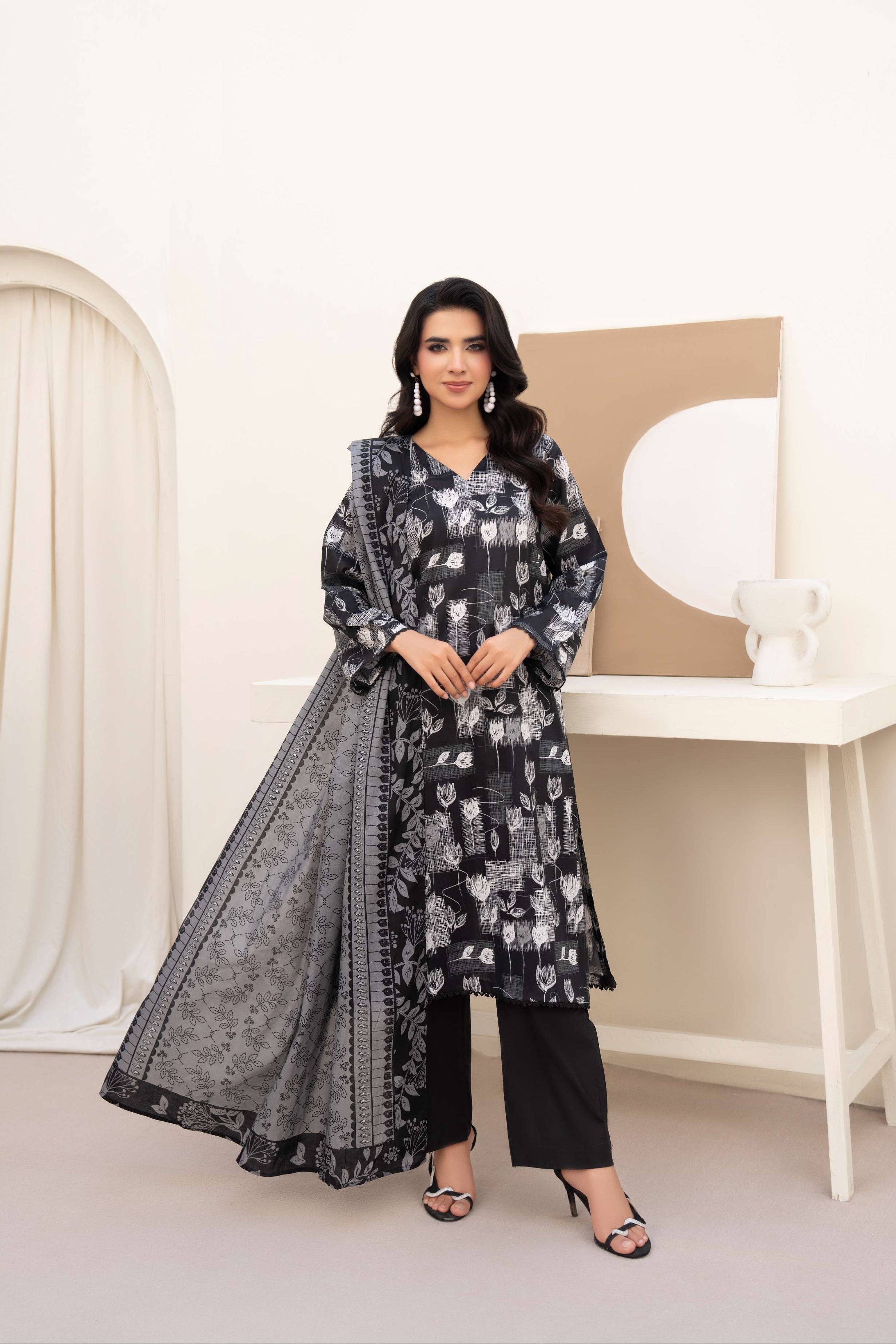 Maisa Premium 3 Piece Lawn PRINTED SHIRT WITH LAWN PRINT DUPATTA AND CAMBRIC TROUSER-P-4511