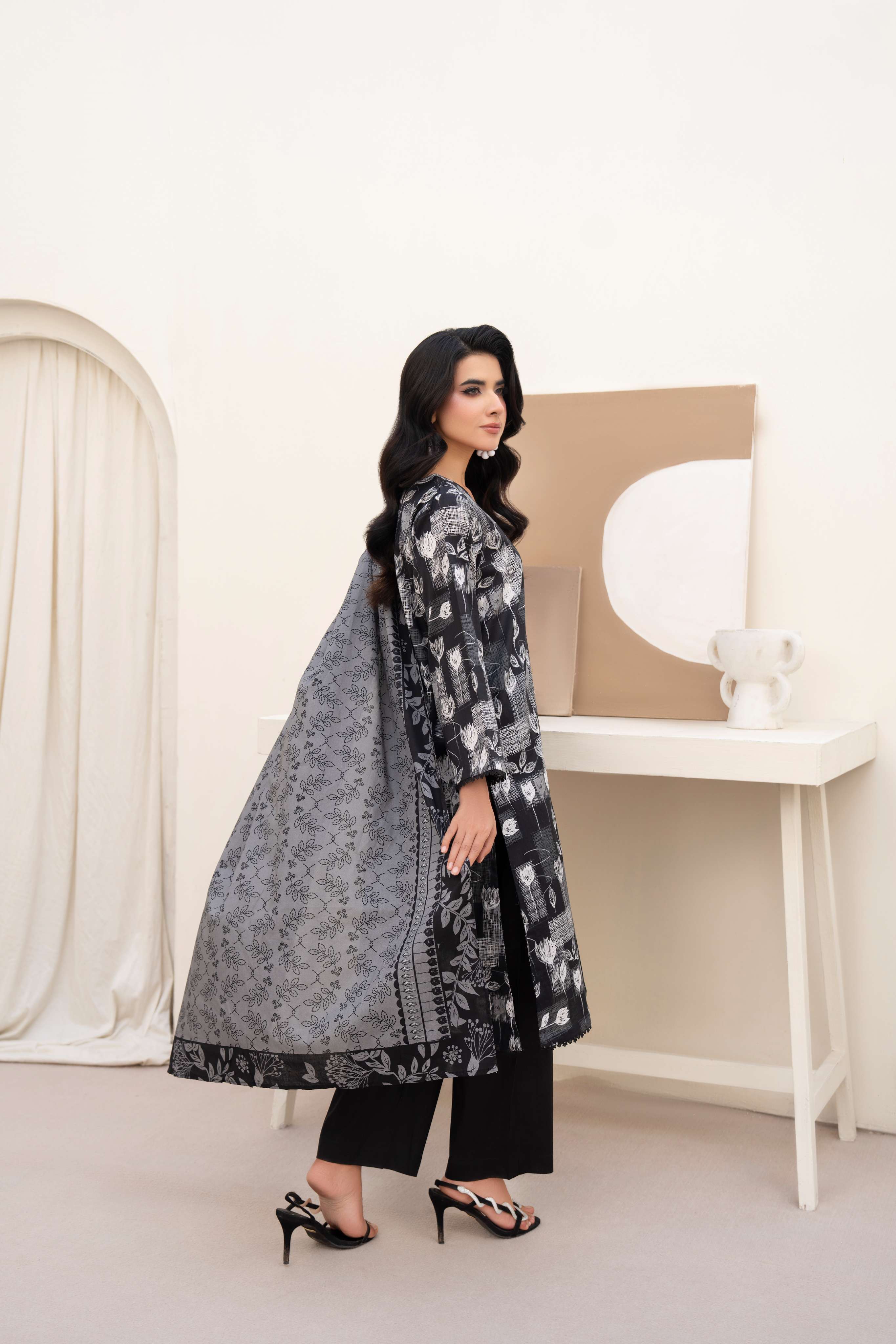 Maisa Premium 3 Piece Lawn PRINTED SHIRT WITH LAWN PRINT DUPATTA AND CAMBRIC TROUSER-P-4511