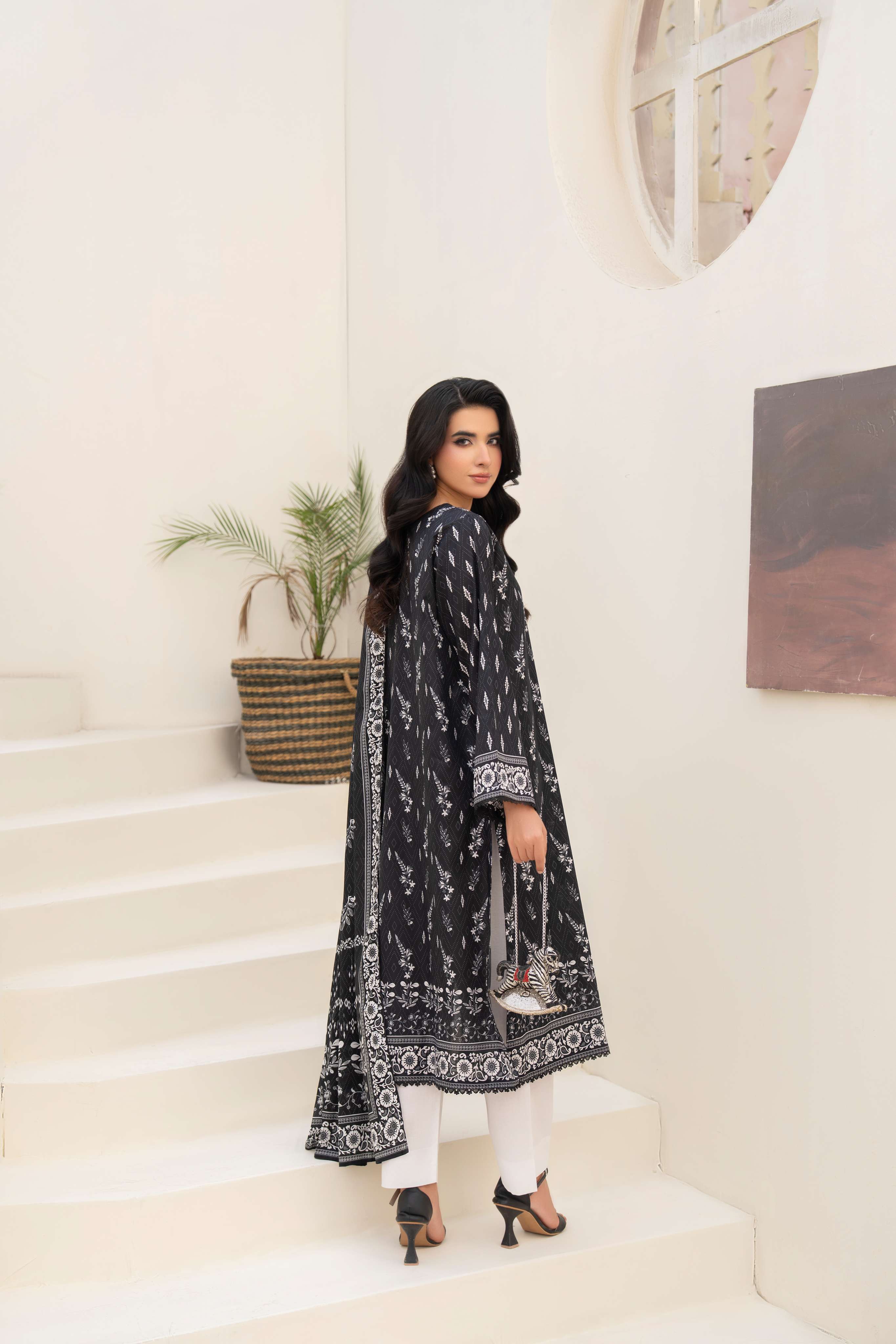 Maisa Premium 3 Piece Lawn PRINTED SHIRT WITH LAWN PRINT DUPATTA AND CAMBRIC TROUSER-P-4513