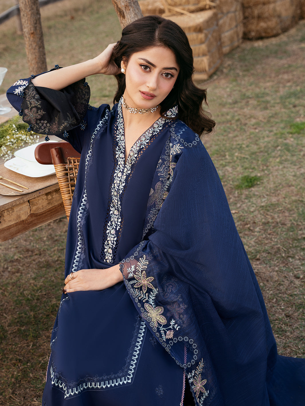 IZEL-Premium 3 Piece Lawn EMBROIDERED SHIRT WITH ORGANZA EMBROIDERED DUPATTA AND TROUSER-BIC-4817