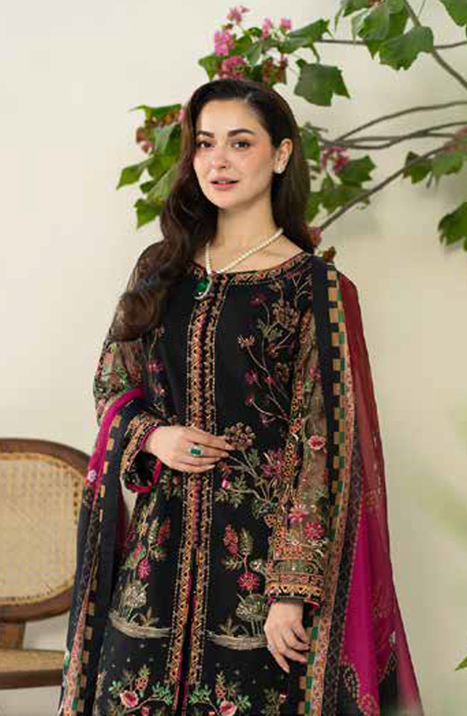 Premium 3 Piece Lawn Embroidered With Digital Printed Jauqard Dupatta- 5215 FS